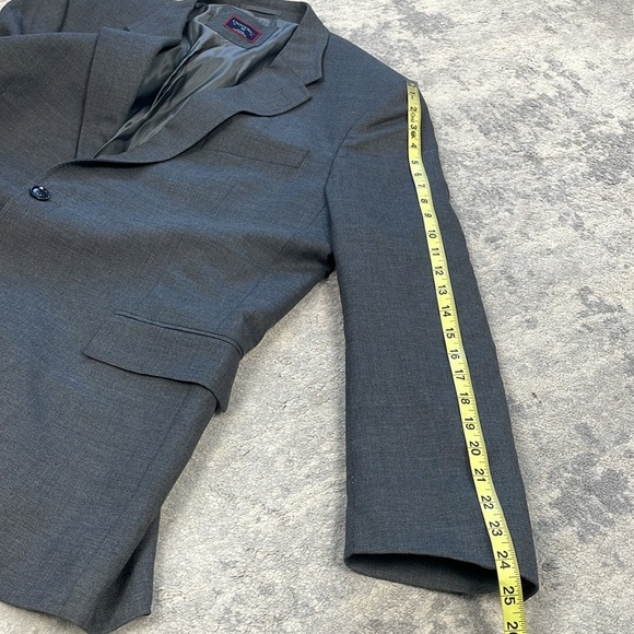 Untuckit Wrinkle Resistant Palazzo Sport Coat Blazer Gray Wool Sz 46R - Picture 15 of 15
